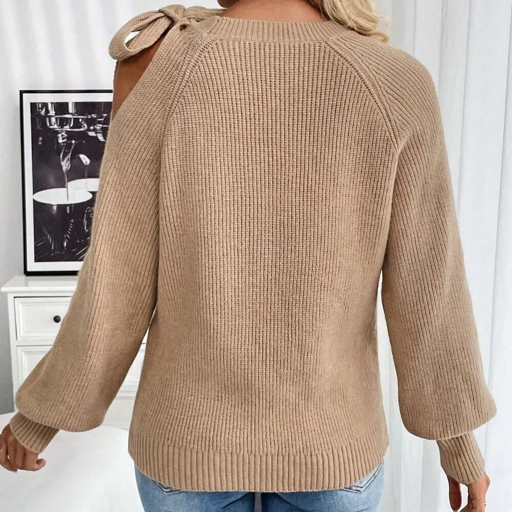 Khaki Casual Women's Solid Color Asymmetric Twisted Shoulder Long Sleeve Sweater